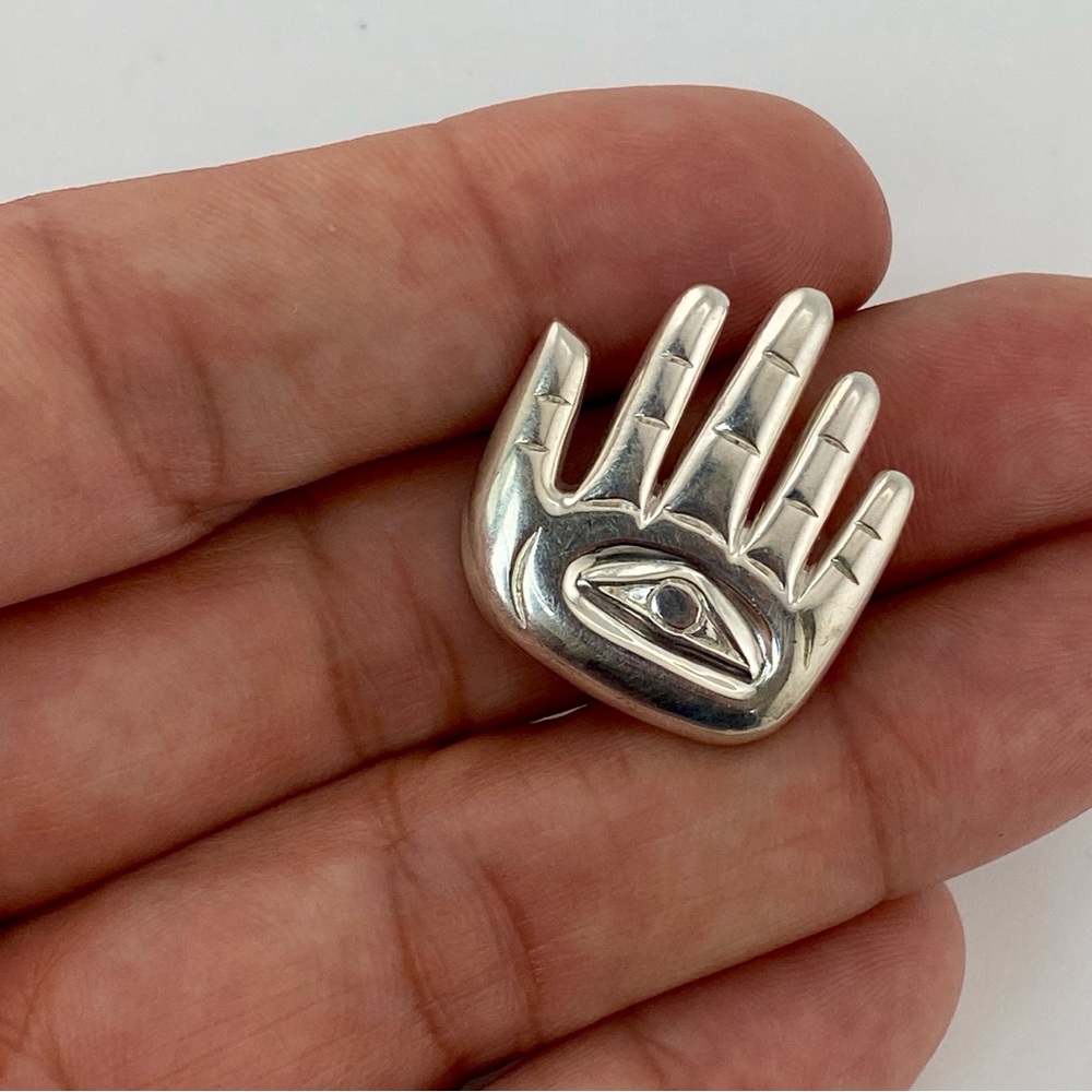 VTG DAVID NEEL First Nation 925 Sterling Pendant Artist Signed